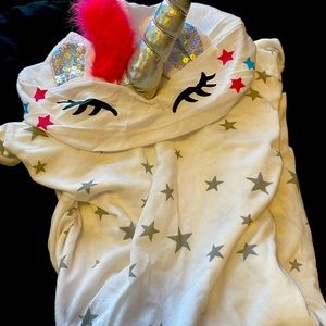 NWT ladies junior size M hooded unicorn tee!!